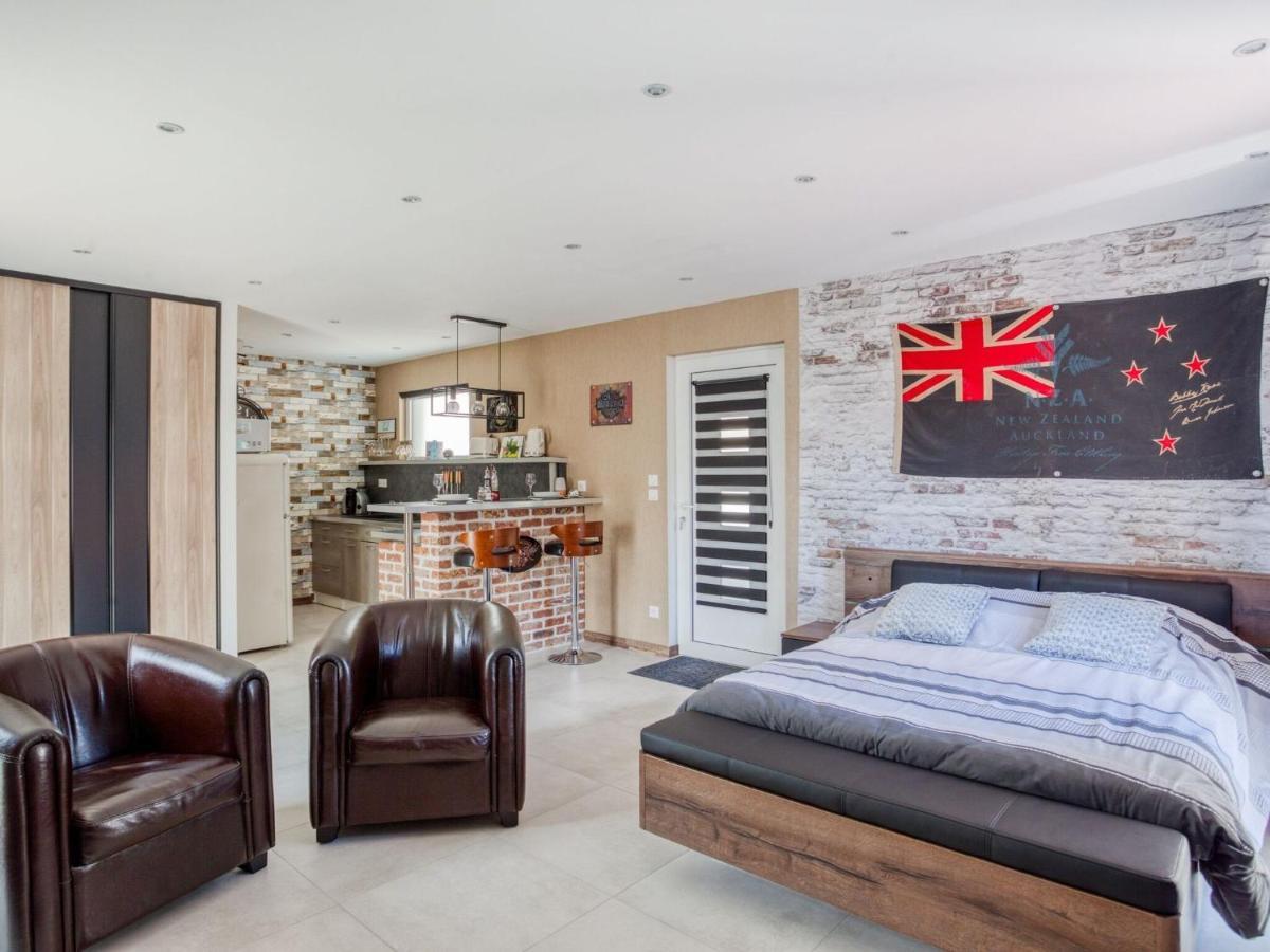 Cosy Apartment In Eperlecques With Fireplace מראה חיצוני תמונה