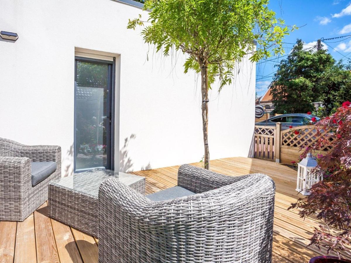Cosy Apartment In Eperlecques With Fireplace חדר תמונה